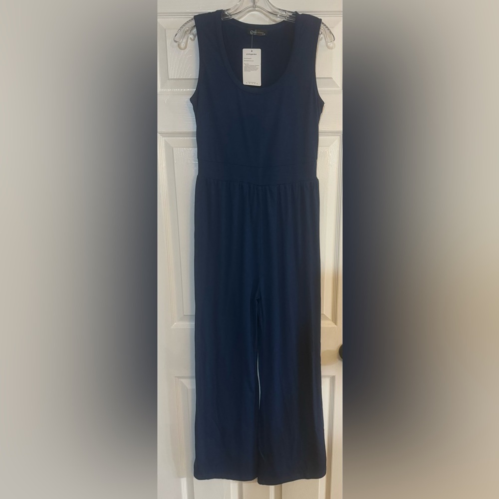 NWT Pretty Garden jumpsuit…Size M